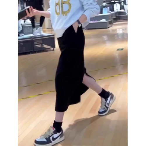 開叉包臀半身裙女夏季新款200斤胖mm梨型身材高腰寬松顯瘦小黑裙3