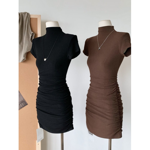 韓版溫柔輕熟高領修身打底T恤連衣裙2025春夏新款短袖包臀短裙女 韓版溫柔輕熟高領修身打底T恤連衣裙2025春夏新款短袖包臀短裙女