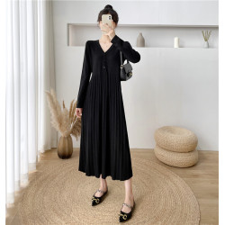 大碼裙子長款減齡氣質毛衣裙女秋冬經典款極簡優雅針織V領連衣裙