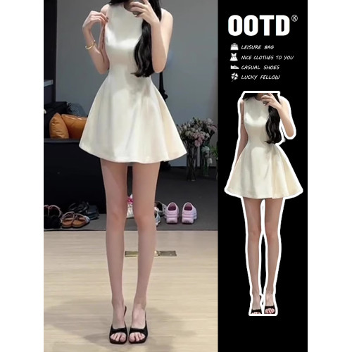 白色禦姐風高級感收腰a字裙2025新款無袖設計感法式連衣裙子女夏