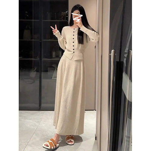 秋冬季巨好看韓系長裙穿搭半身裙子深冬天搭配一整套裝女2025新款