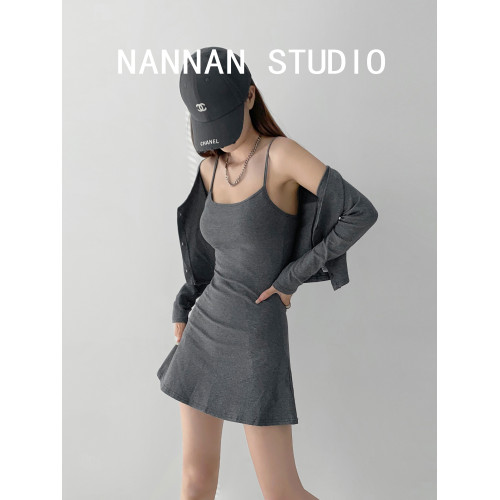 歐美性感修身短款魚尾吊帶連衣裙外搭長袖針織坎肩開衫兩件套女春