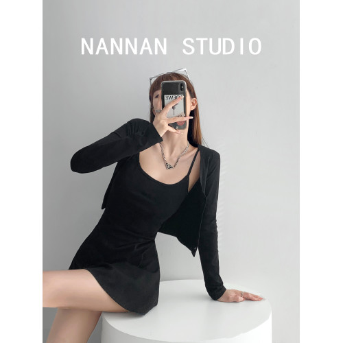 歐美性感修身短款魚尾吊帶連衣裙外搭長袖針織坎肩開衫兩件套女春