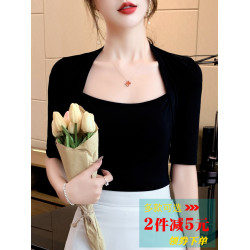 法式黑色方領上衣女夏季設計感小衆打底衫高級漏鎖骨別致修身T恤
