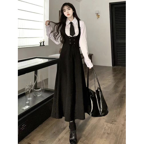 法式赫本風背帶連衣裙女春秋新款百搭顯瘦高級感襯衫收腰兩件套裝