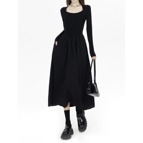 黑色赫本風方領長袖連衣裙女2025秋季小個子高腰顯瘦中長款A字裙