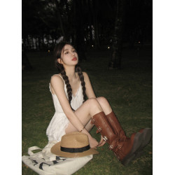 白色不規則蕾絲拼接連衣裙女夏季高級感內搭別致辣妹吊帶裙小個子