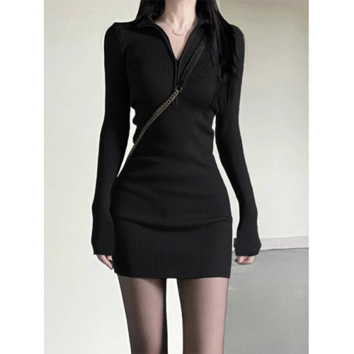 小媽風連衣裙女包臀裙黑絲搭配新款黑色修身裙子辣妹韓系秋季穿搭