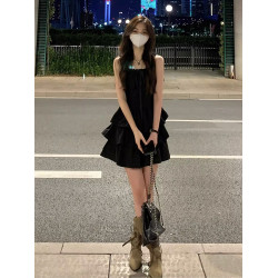 2025新款法式黑色吊帶連衣裙子女夏掐腰顯瘦氣質絕美公主蓬蓬裙