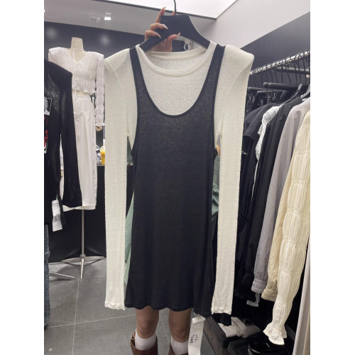 韓國東大門2025秋季新款洋氣修身顯瘦長袖T恤+吊帶連衣裙兩件套女