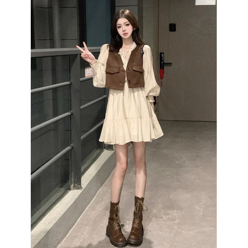 2025新款秋冬穿搭一整套裝小個子白色襯衫連衣裙子女氣質度假短裙