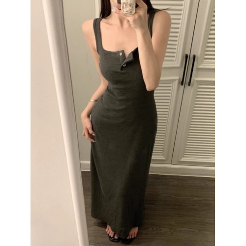 辣妹吊帶連衣裙女秋冬2025新款大碼胖mm無袖高級感收腰顯瘦中長裙