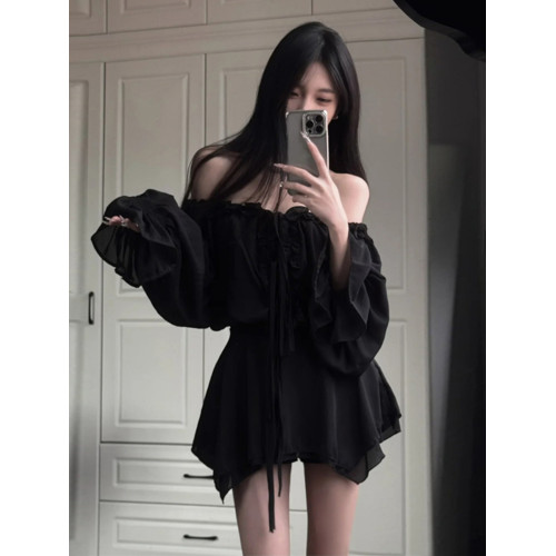 韓系氛圍感穿搭黑色一字肩連衣裙女夏季絕美法式氣質收腰a字裙子