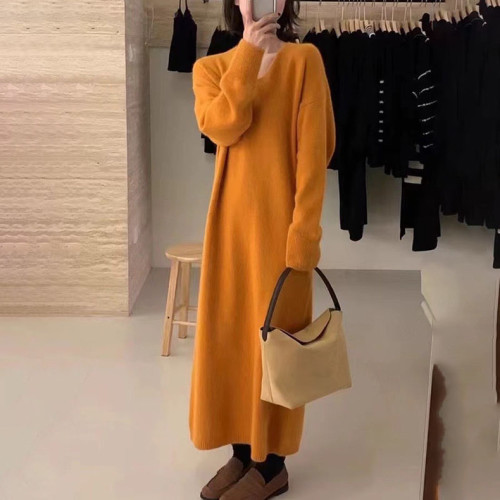 軟糯毛衣裙慵懶風寬松直筒長款秋冬配大衣V領針織打底連衣裙女