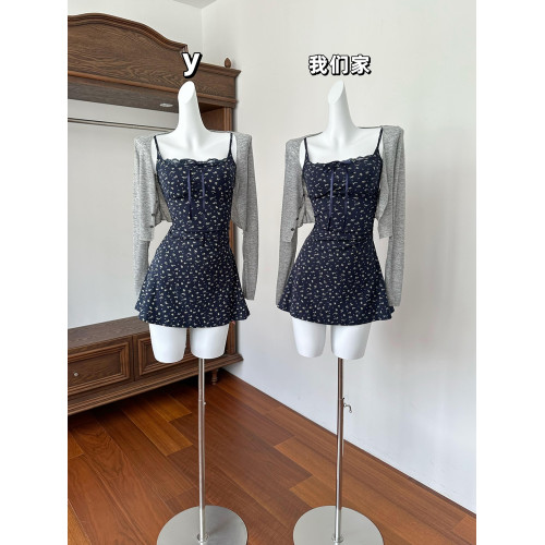 北海花園碎花連衣裙吊帶百搭開衫甜辣妹設計感復古法式