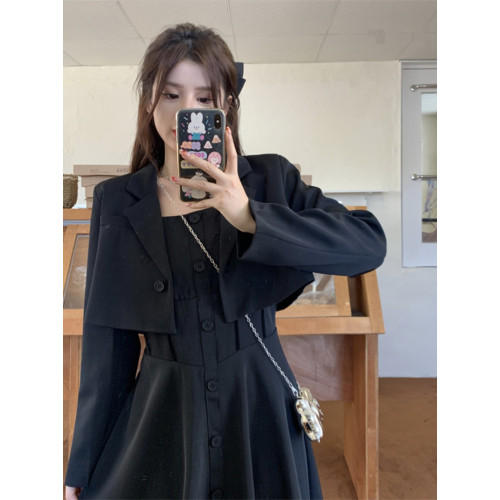 高級感大碼微胖穿搭秋季西裝外套黑裙子顯瘦遮肉吊帶連衣裙套裝春