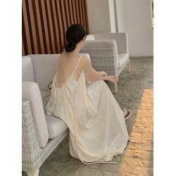海邊拍照衣服超仙沙灘裙吊帶露背連衣裙氛圍感顯瘦寬松度假風裙子