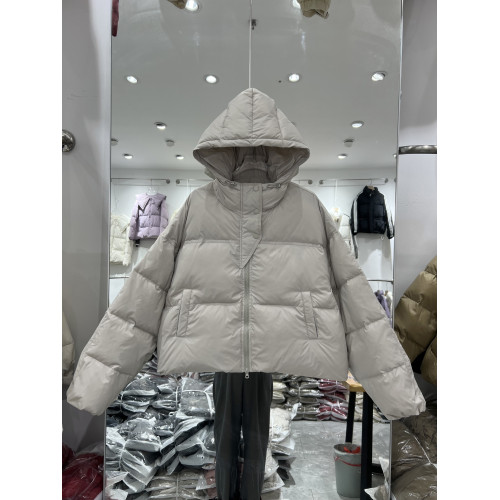 2025年冬季新款羽絨服女短款連帽小個子高腰麵包服白鴨絨外套潮 2025年冬季新款羽絨服女短款連帽小個子高腰麵包服白鴨絨外套潮