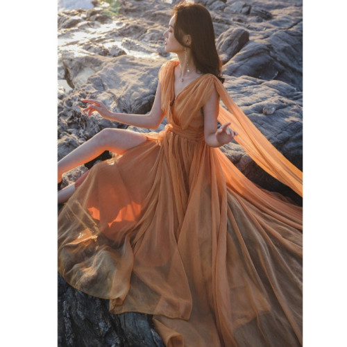 白色飄逸長裙吊帶拖地輕婚紗連衣裙超長款沙灘裙海邊拍照衣服超仙