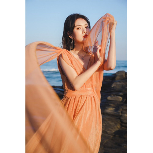 白色飄逸長裙吊帶拖地輕婚紗連衣裙超長款沙灘裙海邊拍照衣服超仙