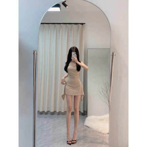 帶胸墊純欲褶皺掐腰辣妹修身百搭顯白A字魚尾抹胸連衣裙短裙子女