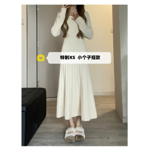 145小矮個子針織連衣裙女秋冬長袖打底法式收腰高級感長裙xs顯高