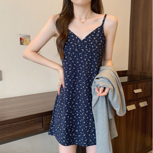 大碼女裝碎花吊帶連衣裙女開衫兩件套早秋季新款裙子胖mm遮肚顯瘦