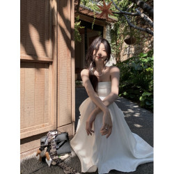 初戀風溫柔白色抹胸連衣裙女裝夏季2025新款褶皺高腰顯瘦A字長裙