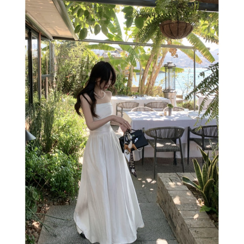 初戀風溫柔白色抹胸連衣裙女裝夏季2025新款褶皺高腰顯瘦A字長裙