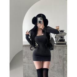 YoungGirlDay純欲性感方領修身顯瘦德絨長袖包臀連衣裙短裙含胸墊