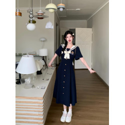 大碼學院風短袖連衣裙女夏季收腰A字氣質短裙胖MM刺綉設計感裙子