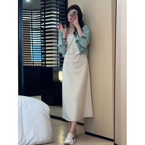 法式吊帶連衣裙子女裝2025新款秋冬季氣質韓系穿搭高級感套裝長裙