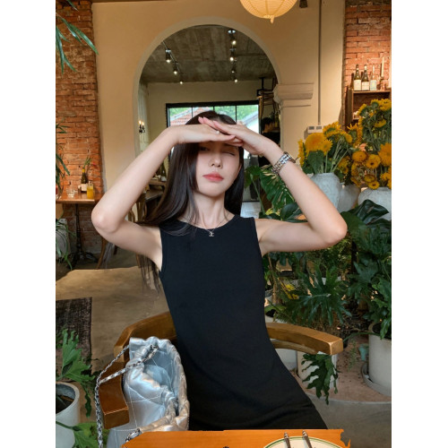 pusumede 黑色針織背心連衣裙女夏高級感氣質修身顯瘦小黑裙短裙