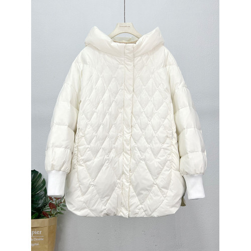 反季2025年新款中長款連帽羽絨服女繭型寬松白鴨絨時尚菱形格大碼 反季2025年新款中長款連帽羽絨服女繭型寬松白鴨絨時尚菱形格大碼