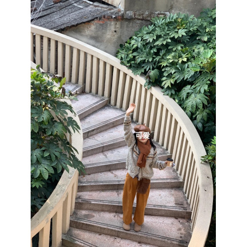 高級感超好看毛衣女秋冬小衆上衣慵懶風軟糯外套灰色針織開衫外穿 高級感超好看毛衣女秋冬小衆上衣慵懶風軟糯外套灰色針織開衫外穿