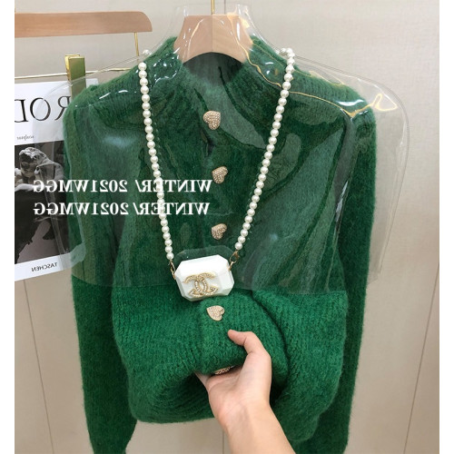 綠色毛衣外套女秋冬寬松設計感高級愛心短款針織開衫上衣寬松針織 綠色毛衣外套女秋冬寬松設計感高級愛心短款針織開衫上衣寬松針織