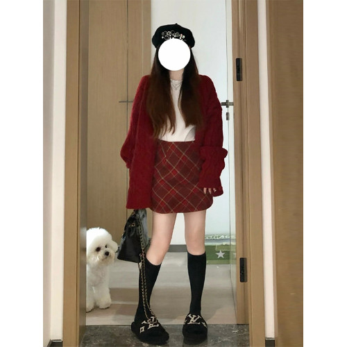 慵懶風過年新年紅色毛衣外套女秋冬季2025新款高級感針織開衫上衣