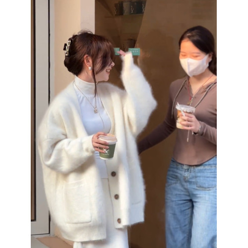 仿水貂絨毛衣外套女秋冬季外搭白色新款高級感慵懶風chic針織開衫