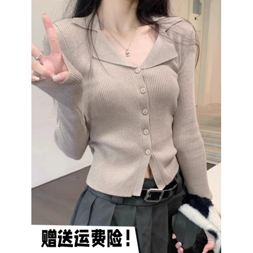 美式甜辣polo翻領針織開衫秋冬季修身V領外搭上衣別致打底毛衣女 美式甜辣polo翻領針織開衫秋冬季修身V領外搭上衣別致打底毛衣女