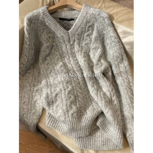 灰色v領麻花針織衫毛衣女秋冬加厚軟糯寬松外穿復古日系慵懶上衣