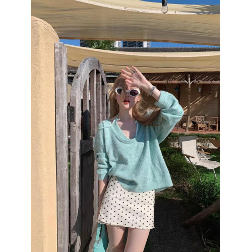 綠色掛脖毛衣女兩件套2024秋季新款法式針織衫穿搭設計感上衣套裝