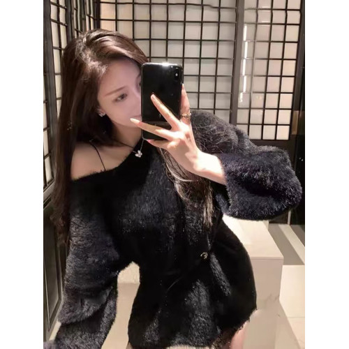 白色水貂絨毛衣女2024秋冬中長款軟糯溫柔V領寬松慵懶風針織上衣