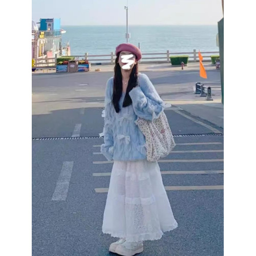 秋裝新款慵懶風高級感露肩奶藍色蝴蝶結套頭毛衣女韓版馬海毛上衣