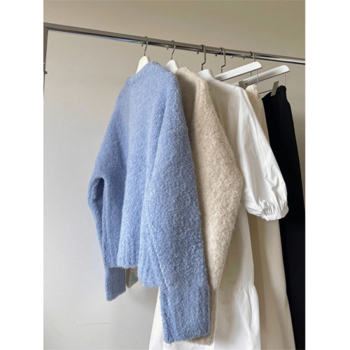 羊駝絨奶藍色毛衣女加厚打底珍珠絨針織衫寬松慵懶內搭高級感上衣 羊駝絨奶藍色毛衣女加厚打底珍珠絨針織衫寬松慵懶內搭高級感上衣