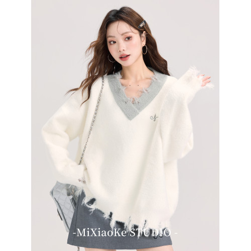羋小可高級感V領白色毛衣女裝秋冬穿搭學院風內搭針織衫短款上衣 羋小可高級感V領白色毛衣女裝秋冬穿搭學院風內搭針織衫短款上衣