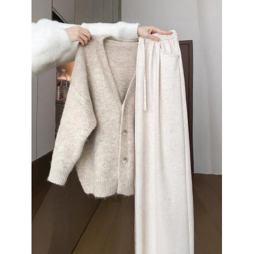 慵懶風軟糯毛衣外套女秋冬季2025新款韓系高級感穿搭上衣針織開衫 慵懶風軟糯毛衣外套女秋冬季2025新款韓系高級感穿搭上衣針織開衫