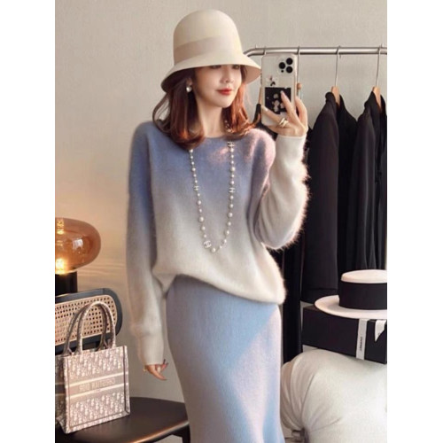 粉色水貂絨漸變毛衣女秋冬寬松慵懶風軟糯內搭加厚冬季打底針織衫 粉色水貂絨漸變毛衣女秋冬寬松慵懶風軟糯內搭加厚冬季打底針織衫