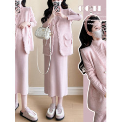 孕婦小香風粉色半高領針織連衣裙女秋冬高級感毛邊馬甲打底裙套裝
