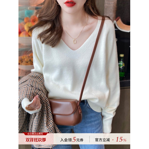 v領毛衣女秋冬高級感寬松針織衫2025新款打底衫內搭早秋黑色上衣