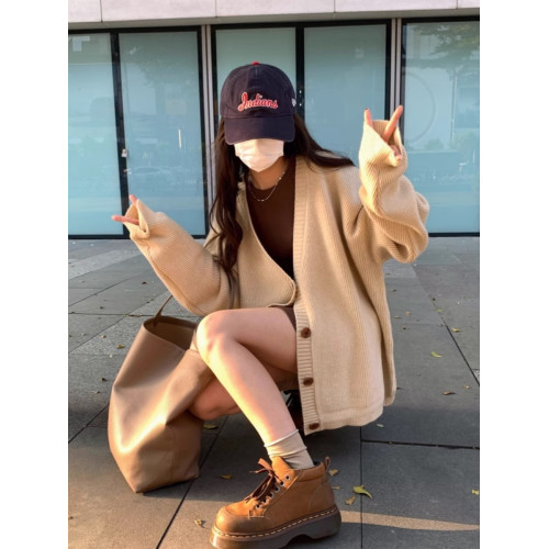 慵懶風單排釦針織開衫2025秋冬新款寬松韓版中長款毛衣外套上衣女 慵懶風單排釦針織開衫2025秋冬新款寬松韓版中長款毛衣外套上衣女